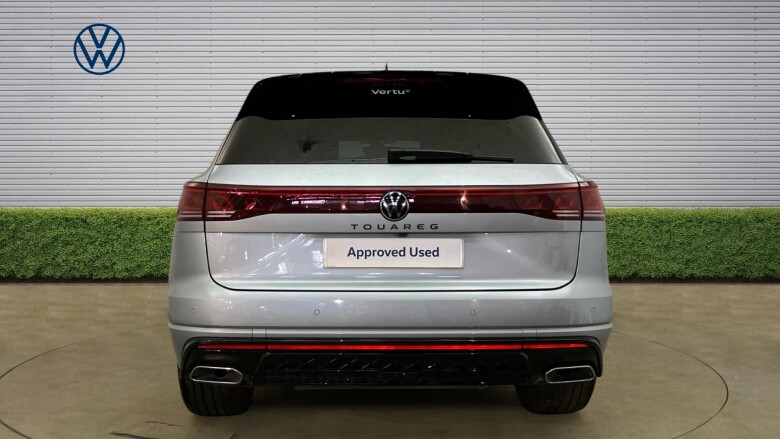 Volkswagen Touareg 3.0 V6 TDI 4Motion 286 Black Edition 5dr Tip Auto Diesel Estate